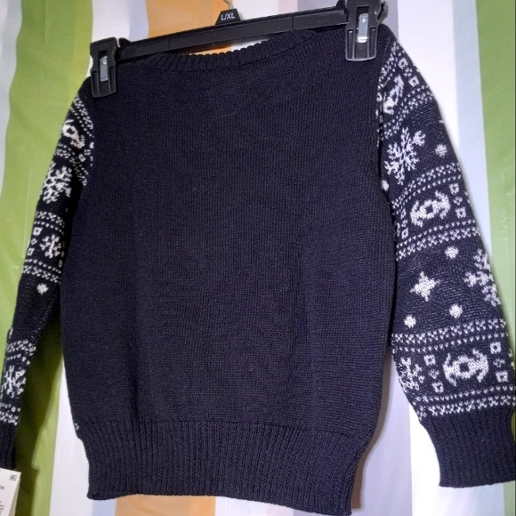 STAR WARS Christmas New.. Sweater Boy's Size 3 black color. - Picture 6 of 7